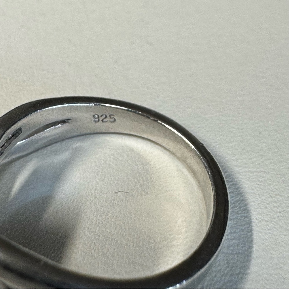 Heng Ngai Diamond Baguette Ring View 5